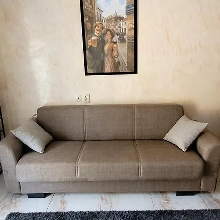 Апартамент 2 Bedroom Location And Stunning View!